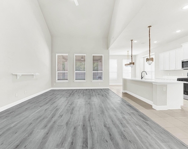 1415 Hickory Woods Way - Photo Thumbnail 13