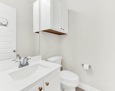 1415 Hickory Woods Way - Photo Thumbnail 16