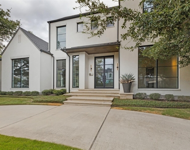 4352 Fairfax Avenue - Photo Thumbnail 4