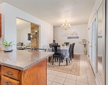 2110 Rose Hill Road - Photo Thumbnail 3