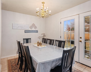 2110 Rose Hill Road - Photo Thumbnail 6