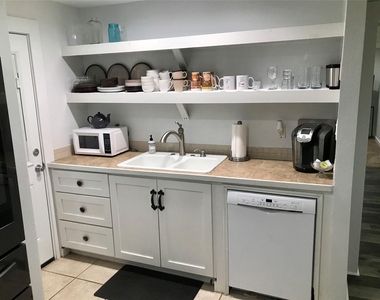 2521 Littlepage Street - Photo Thumbnail 9