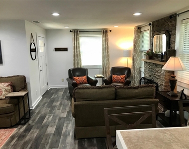 2521 Littlepage Street - Photo Thumbnail 3