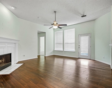 2720 Preston Creek - Photo Thumbnail 6