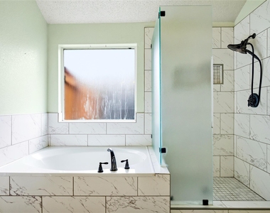 2720 Preston Creek - Photo Thumbnail 15
