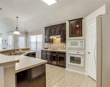 2981 Hancock Drive - Photo Thumbnail 5