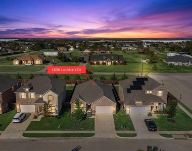 1836 Lockhart Drive - Photo Thumbnail 24