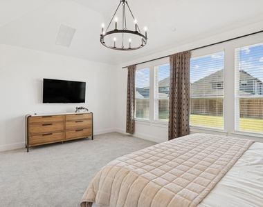 1117 Bradford Street - Photo Thumbnail 18