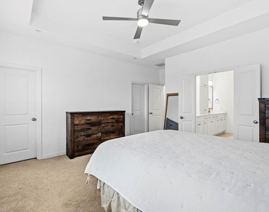 1228 Junction Drive - Photo Thumbnail 11