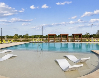 808 Knox River Drive - Photo Thumbnail 26