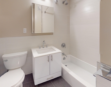 310 Greenwich Street - Photo Thumbnail 10