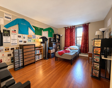 252 Clarkson Avenue - Photo Thumbnail 9