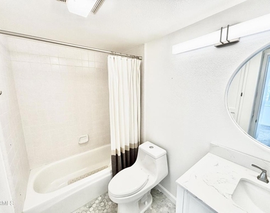 2287 Martinique Lane - Photo Thumbnail 13