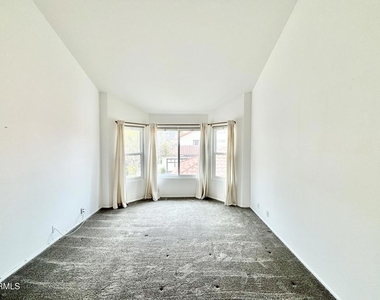 2287 Martinique Lane - Photo Thumbnail 3