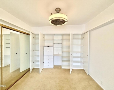 2287 Martinique Lane - Photo Thumbnail 15