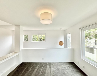 2287 Martinique Lane - Photo Thumbnail 10