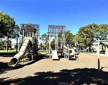 8546 Founders Grove Street - Photo Thumbnail 41