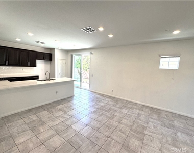 8546 Founders Grove Street - Photo Thumbnail 11