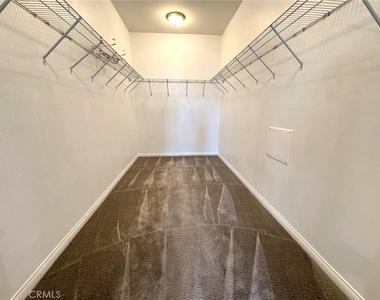 8546 Founders Grove Street - Photo Thumbnail 15