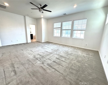 8546 Founders Grove Street - Photo Thumbnail 14