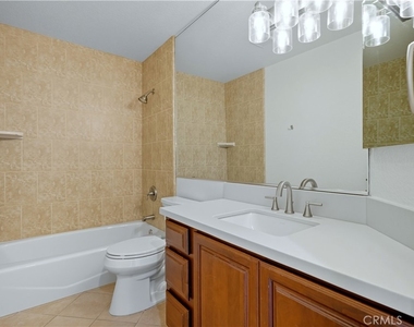 2285 Boxwood Place - Photo Thumbnail 37