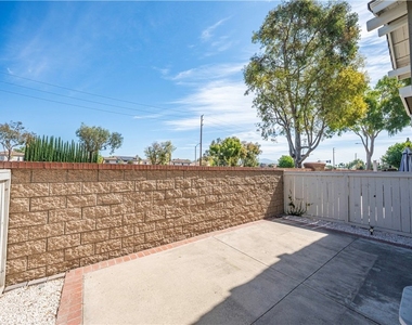 2285 Boxwood Place - Photo Thumbnail 41