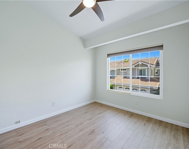 2285 Boxwood Place - Photo Thumbnail 28