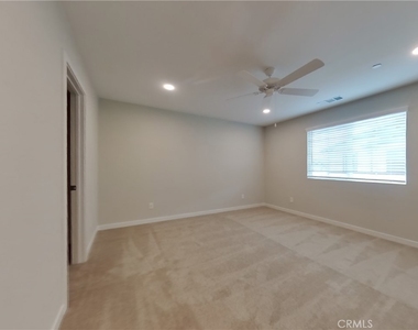 31728 Willowood Way - Photo Thumbnail 7