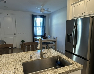 34495 Agave Drive - Photo Thumbnail 8