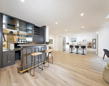 15440 Varden Street - Photo Thumbnail 14