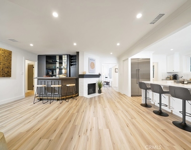 15440 Varden Street - Photo Thumbnail 15