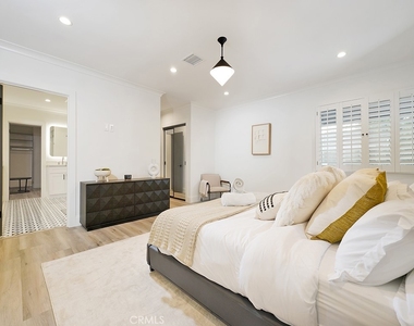 15440 Varden Street - Photo Thumbnail 27