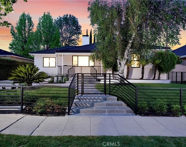 15440 Varden Street - Photo Thumbnail 34