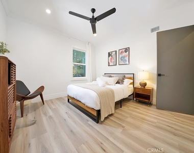 15440 Varden Street - Photo Thumbnail 23