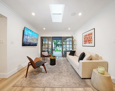 15440 Varden Street - Photo Thumbnail 19