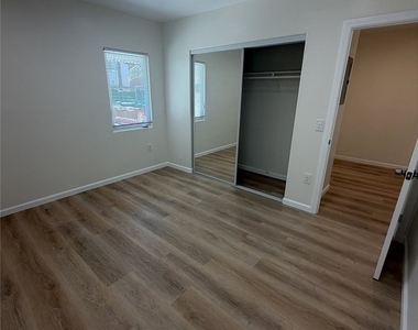 1038 Western Avenue - Photo Thumbnail 10