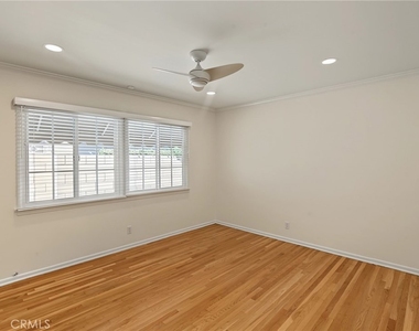 18220 Clark Street - Photo Thumbnail 27