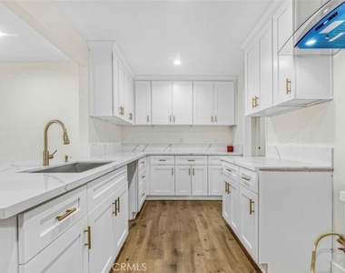 44335 Glenraven Road - Photo Thumbnail 8