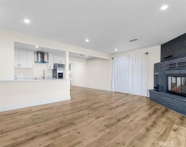 44335 Glenraven Road - Photo Thumbnail 7