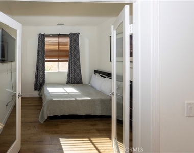 27604 Redwood Way - Photo Thumbnail 19