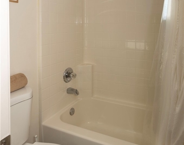 27604 Redwood Way - Photo Thumbnail 35