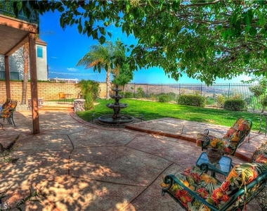 27604 Redwood Way - Photo Thumbnail 40