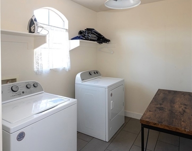 27604 Redwood Way - Photo Thumbnail 37