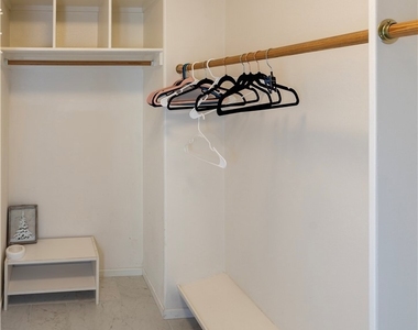 27604 Redwood Way - Photo Thumbnail 30