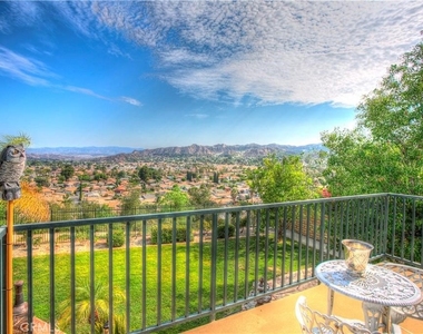 27604 Redwood Way - Photo Thumbnail 24