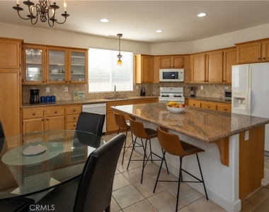 27604 Redwood Way - Photo Thumbnail 7