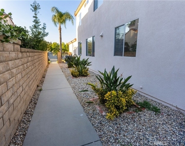 27604 Redwood Way - Photo Thumbnail 39