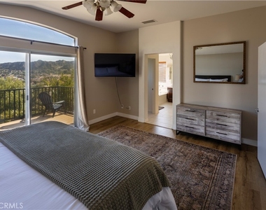 27604 Redwood Way - Photo Thumbnail 26
