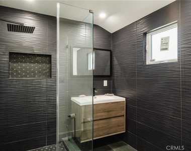3023 Glendon Avenue - Photo Thumbnail 15