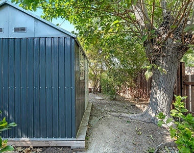 23101 Lanark Street - Photo Thumbnail 14